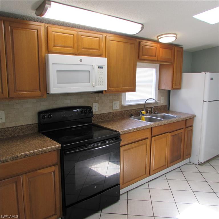 PINE ISLAND CENTER - Residential