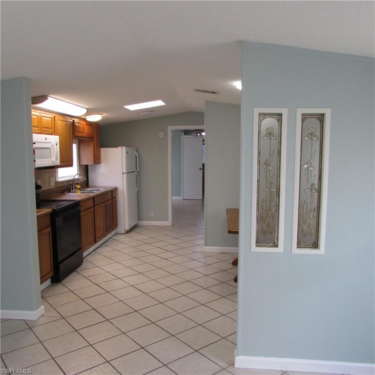 PINE ISLAND CENTER - Residential