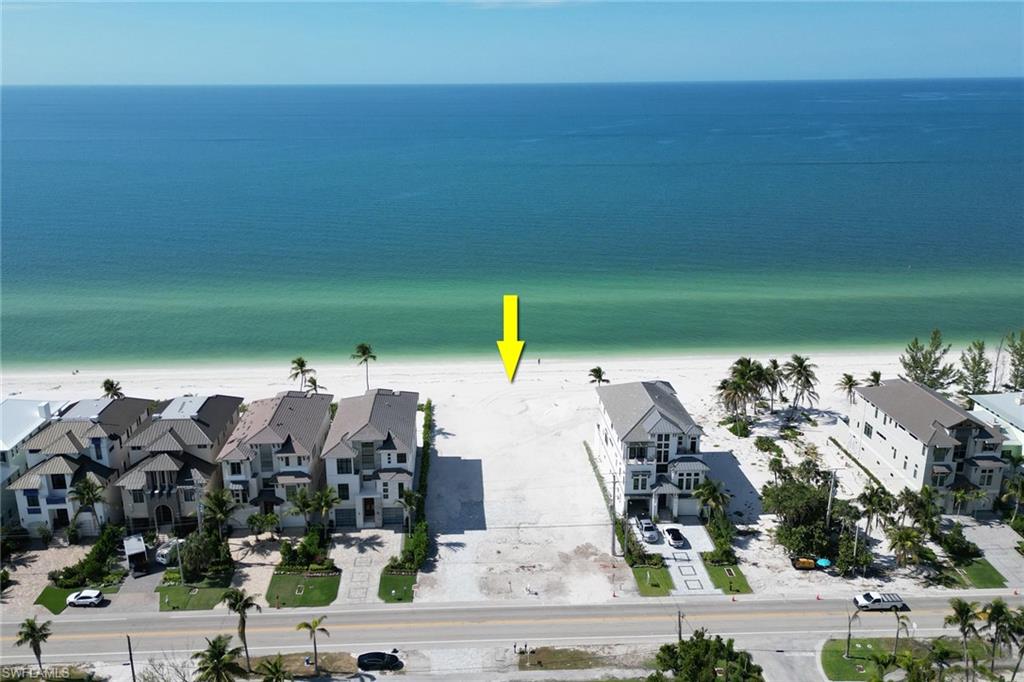BONITA BEACH - Land