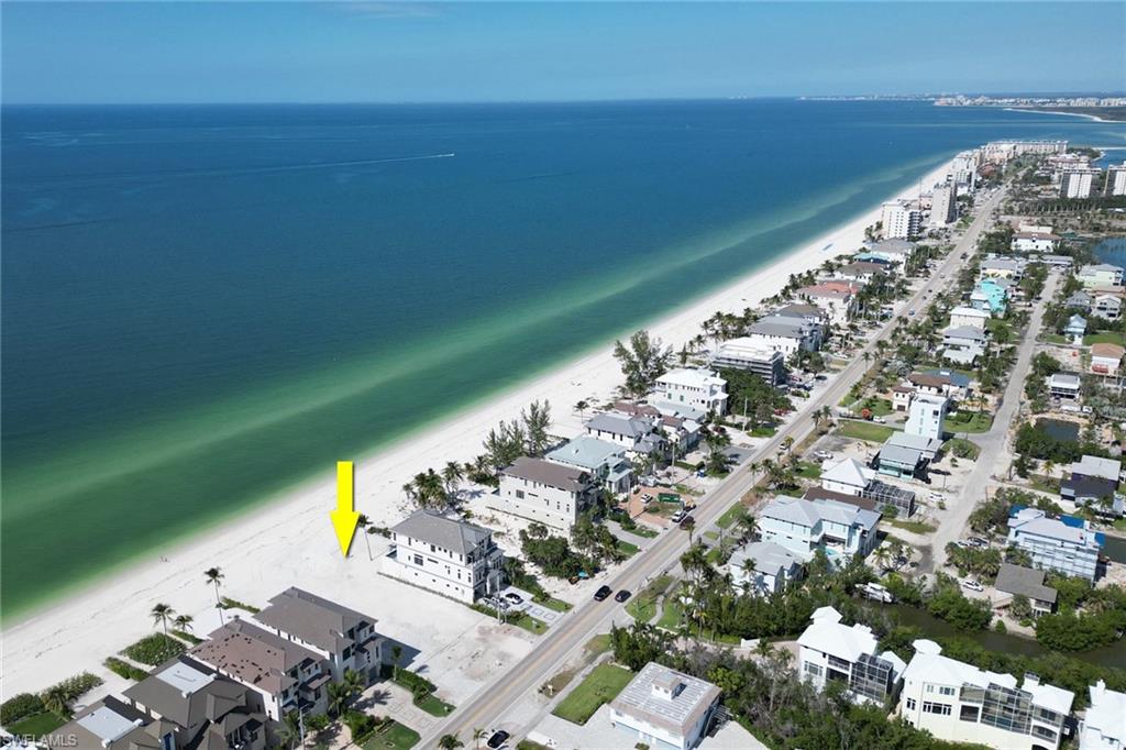 BONITA BEACH - Land