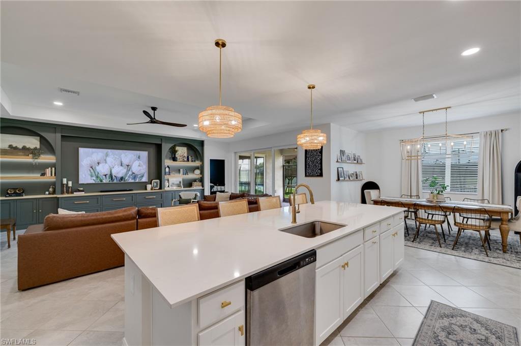BRIGHTWATER LAGOON - Residential
