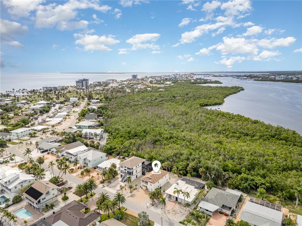 SHELL MOUND PARK - Residential