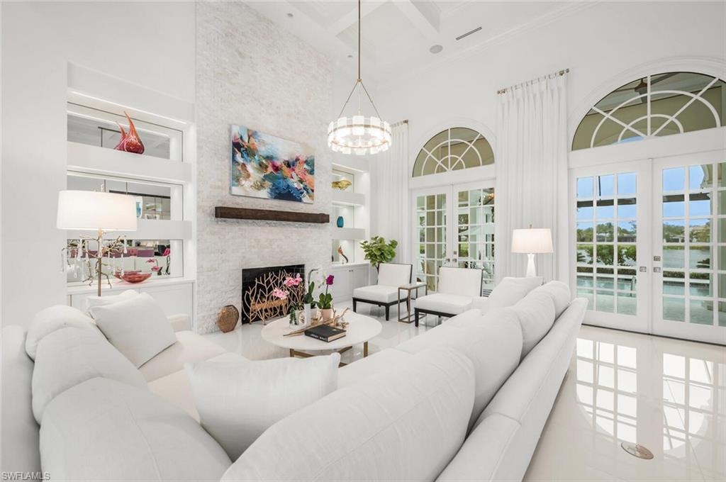 QUAIL WEST - Residential