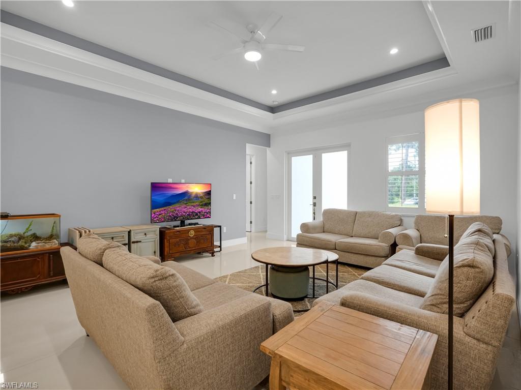 GOLDEN GATE ESTATES - Residential