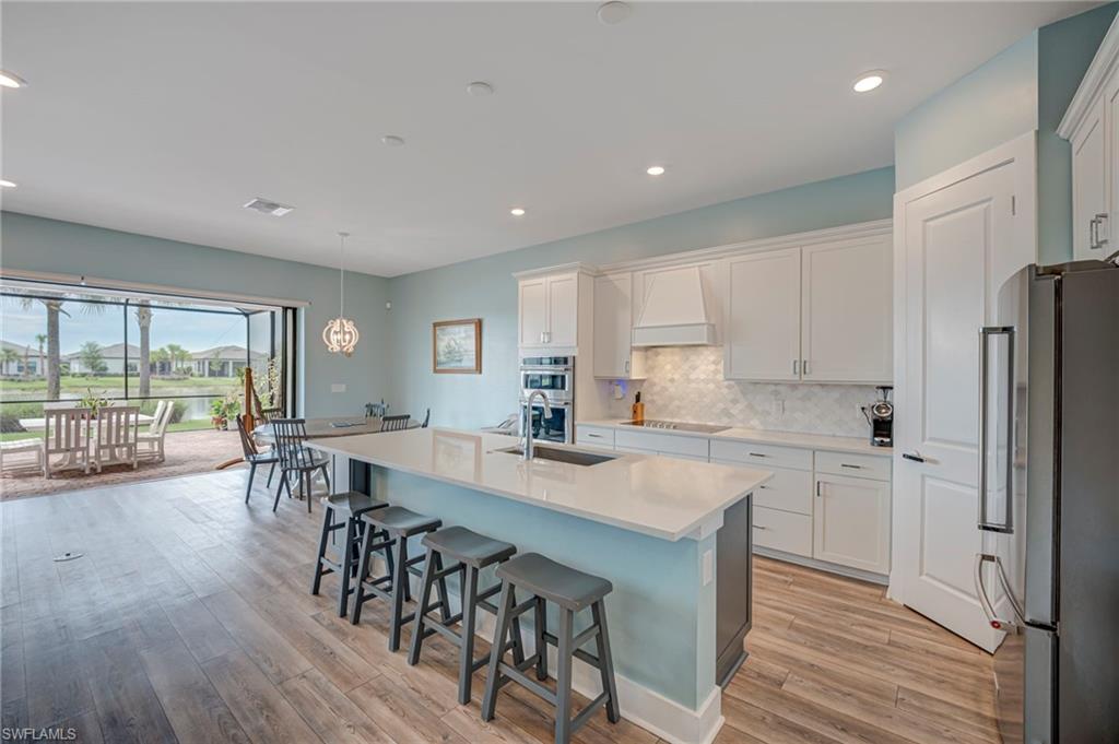 AVALON PARK - Residential