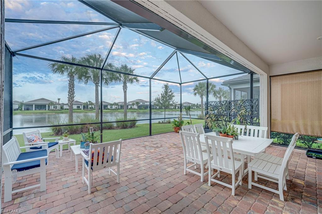 AVALON PARK - Residential