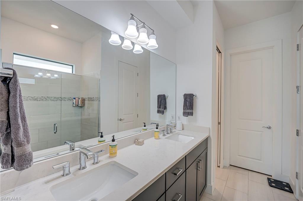 AVALON PARK - Residential