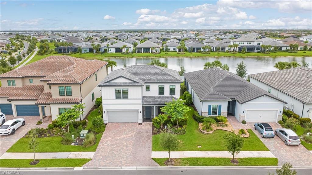 AVALON PARK - Residential