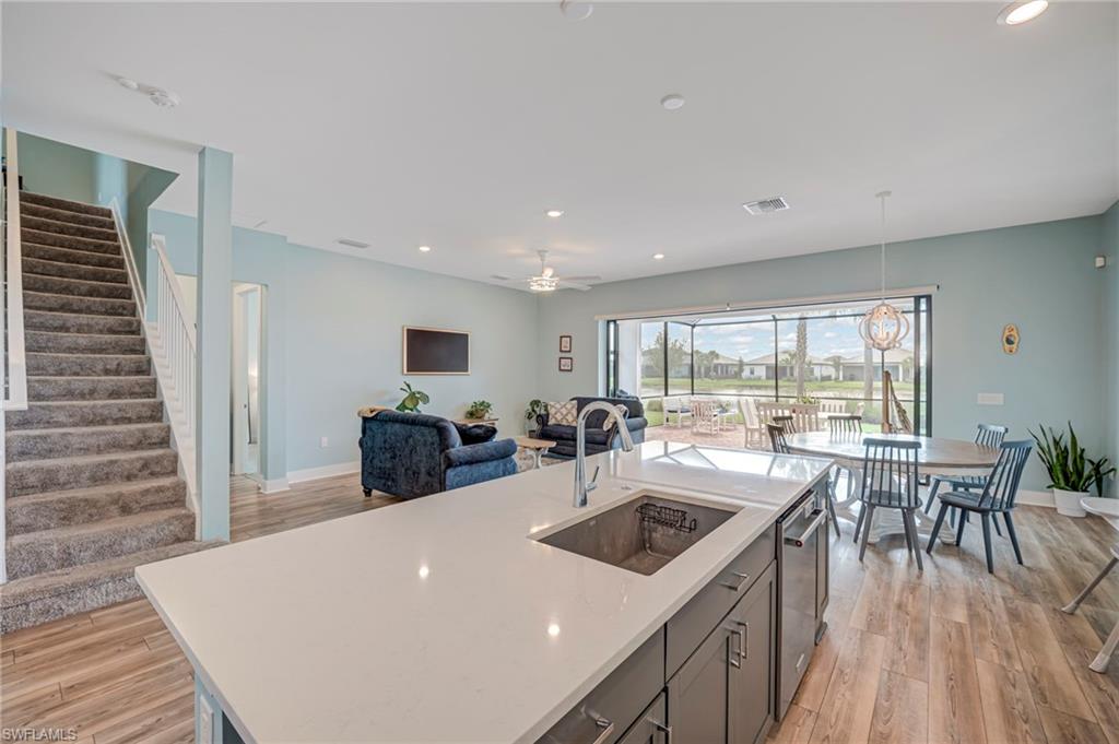 AVALON PARK - Residential