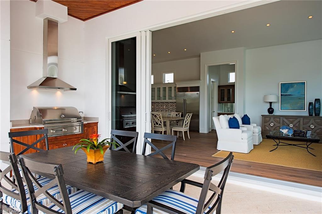 ROYAL HARBOR - Residential