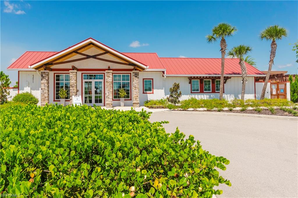 TUCKERS COVE - Residential Lease