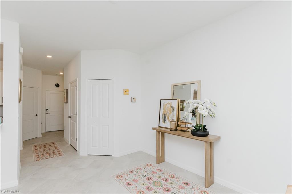 TUCKERS COVE - Residential Lease