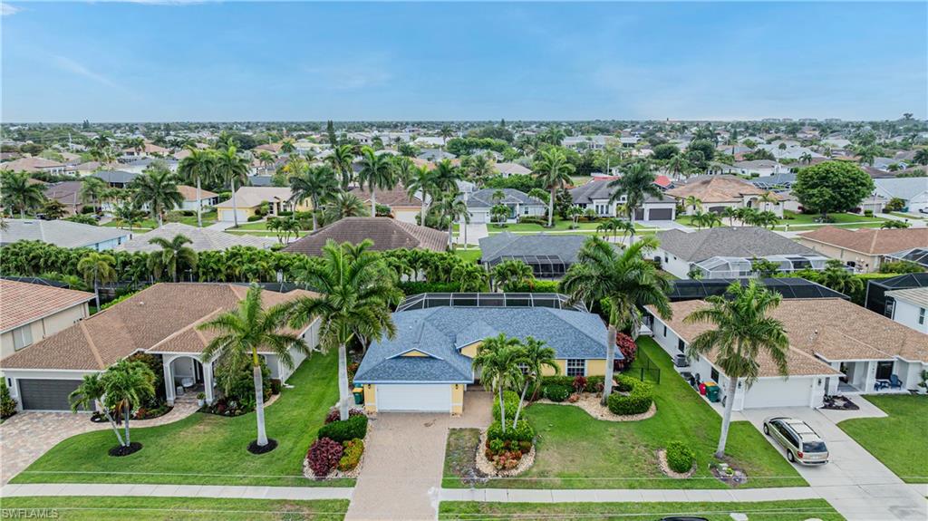 MARCO BEACH - Residential