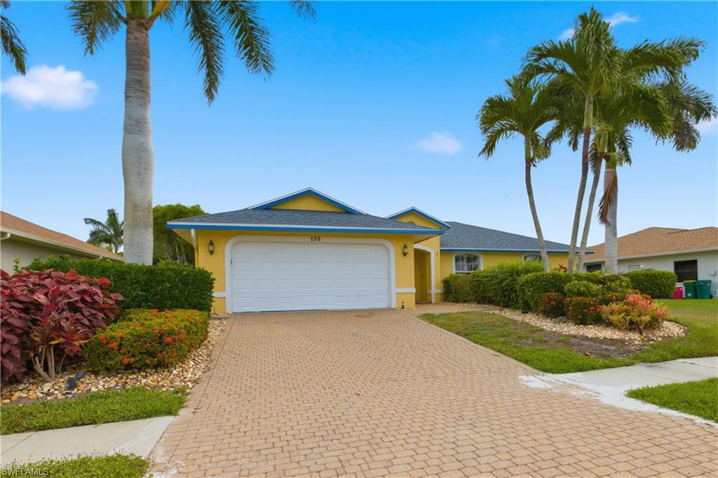 MARCO BEACH - Residential