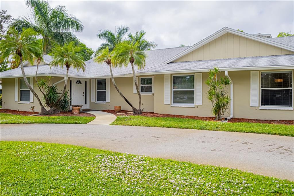 MOORINGS - Residential Lease