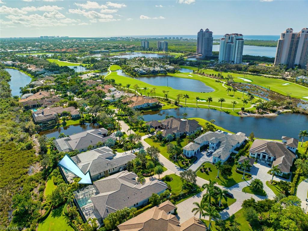 BAY WOODS - Residential