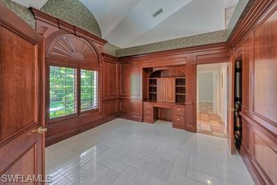 AQUALANE SHORES - Residential