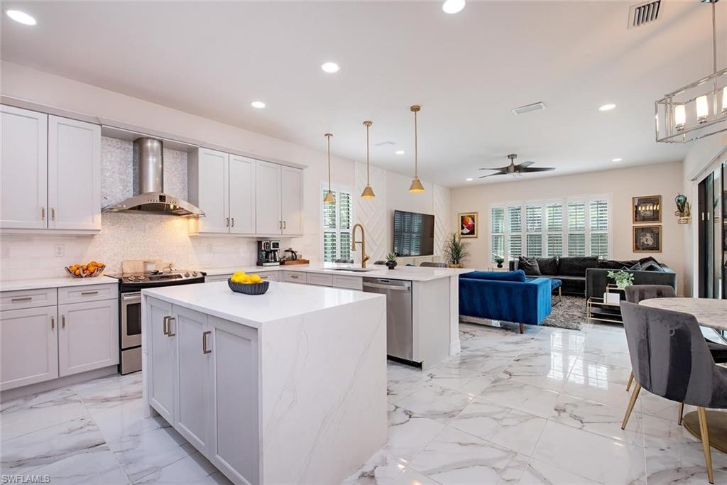 RIVERSTONE - Residential