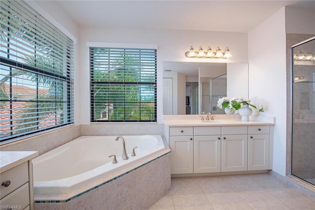 RIVERSTONE - Residential