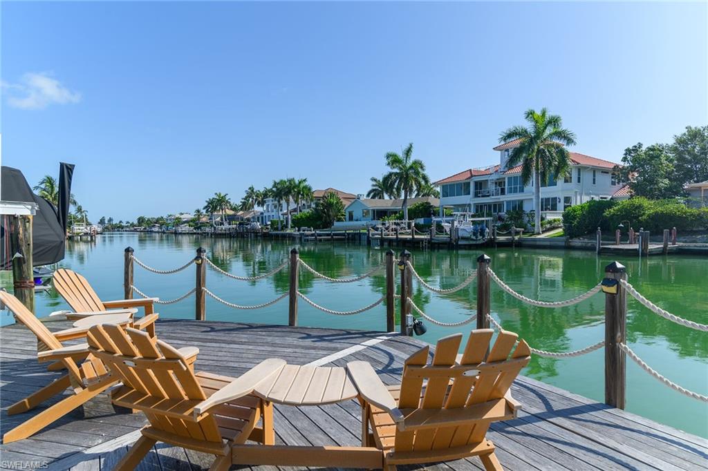 TROPICAL ISLE - Residential