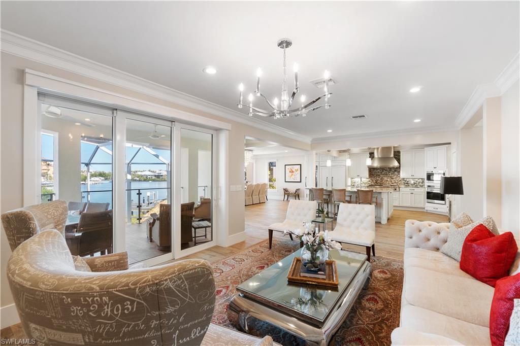 BAYFRONT GARDENS - Residential