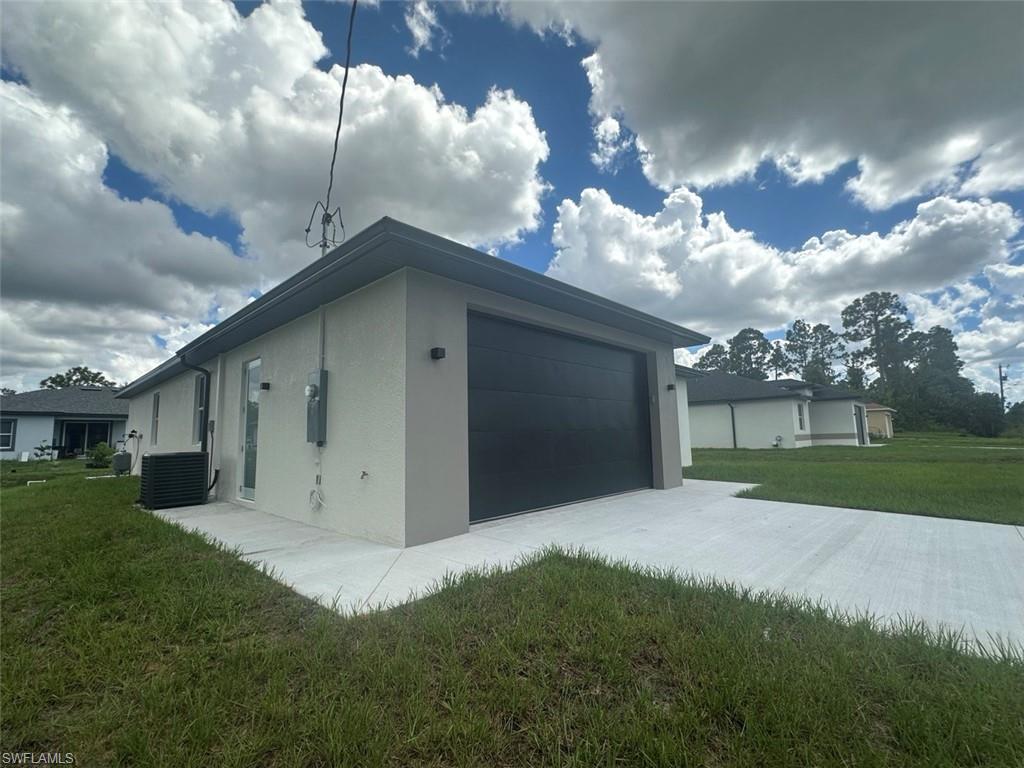 LEHIGH ACRES - Residential