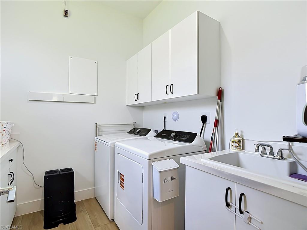 MAPLE RIDGE - Residential