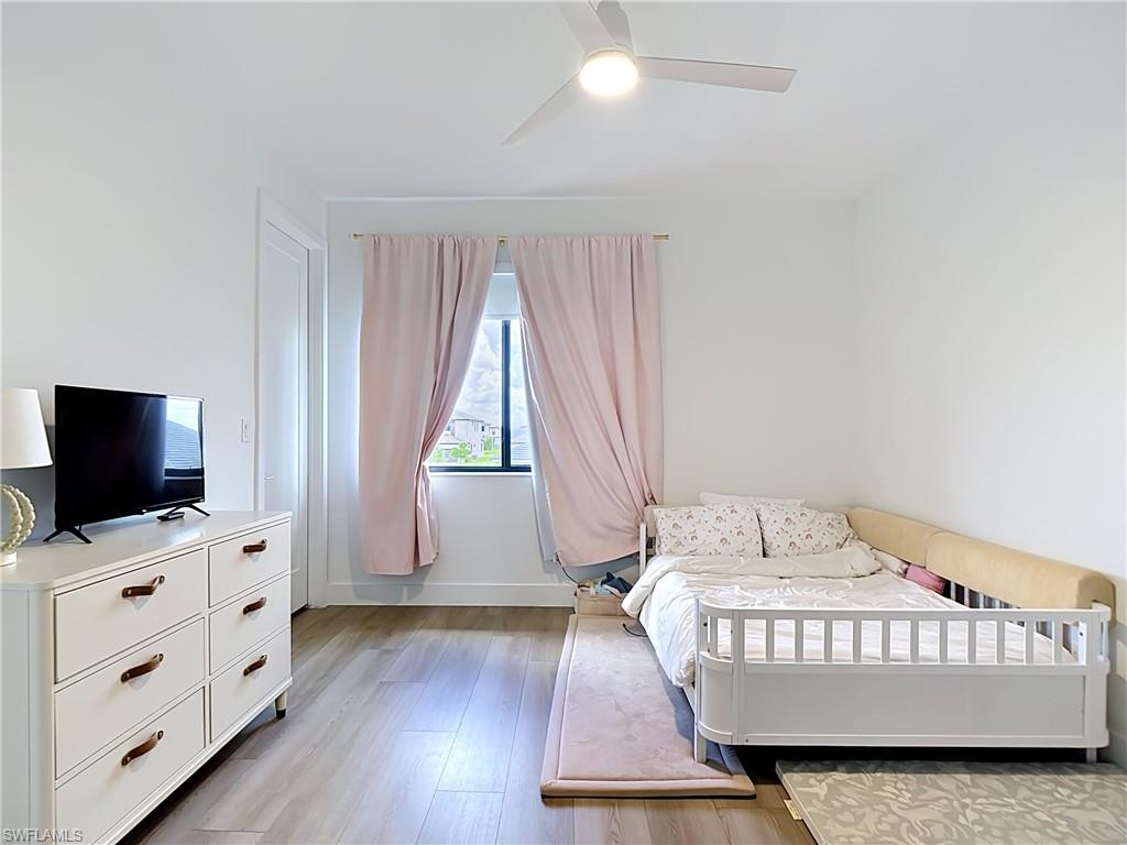 MAPLE RIDGE - Residential