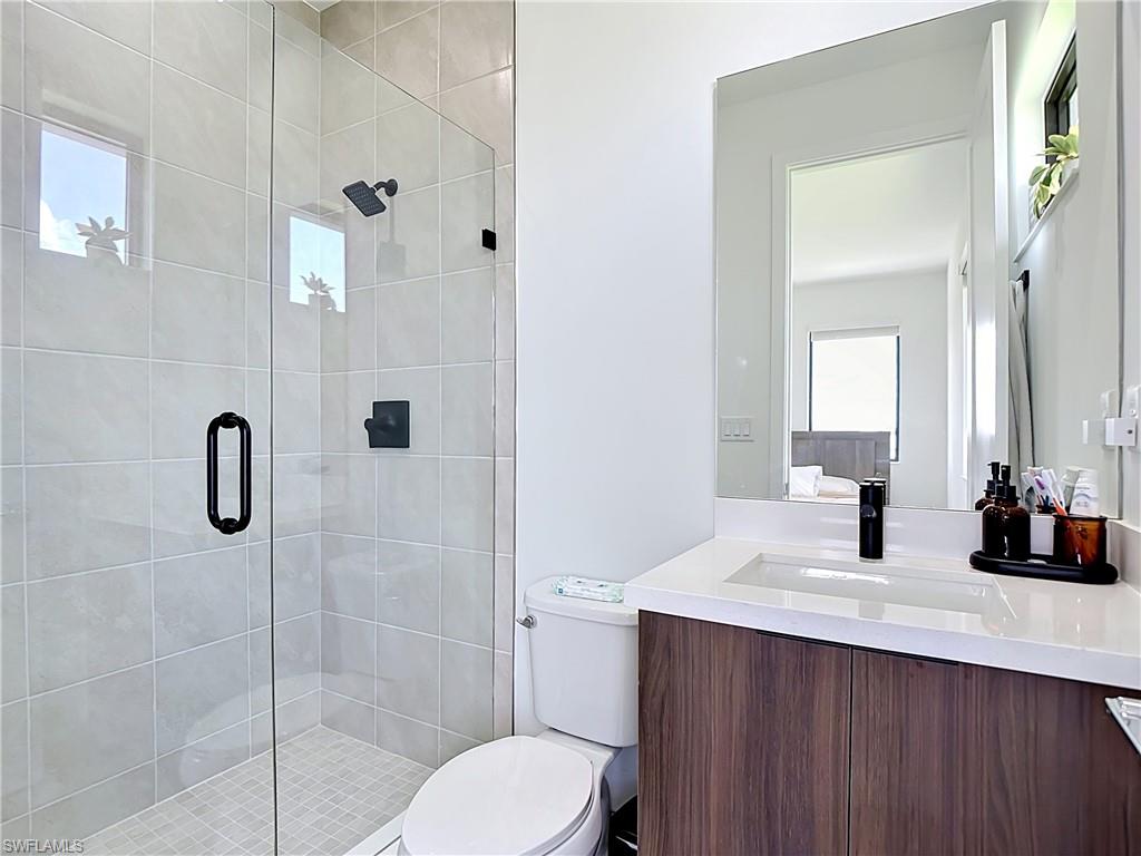 MAPLE RIDGE - Residential