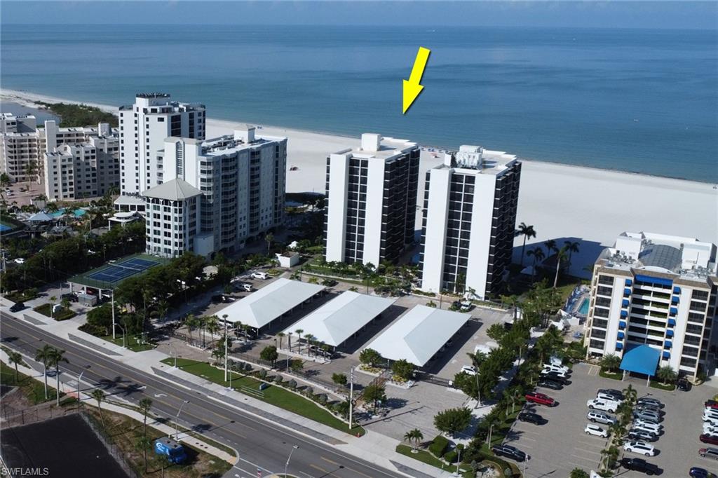 ISLAND WINDS CONDO - Residential