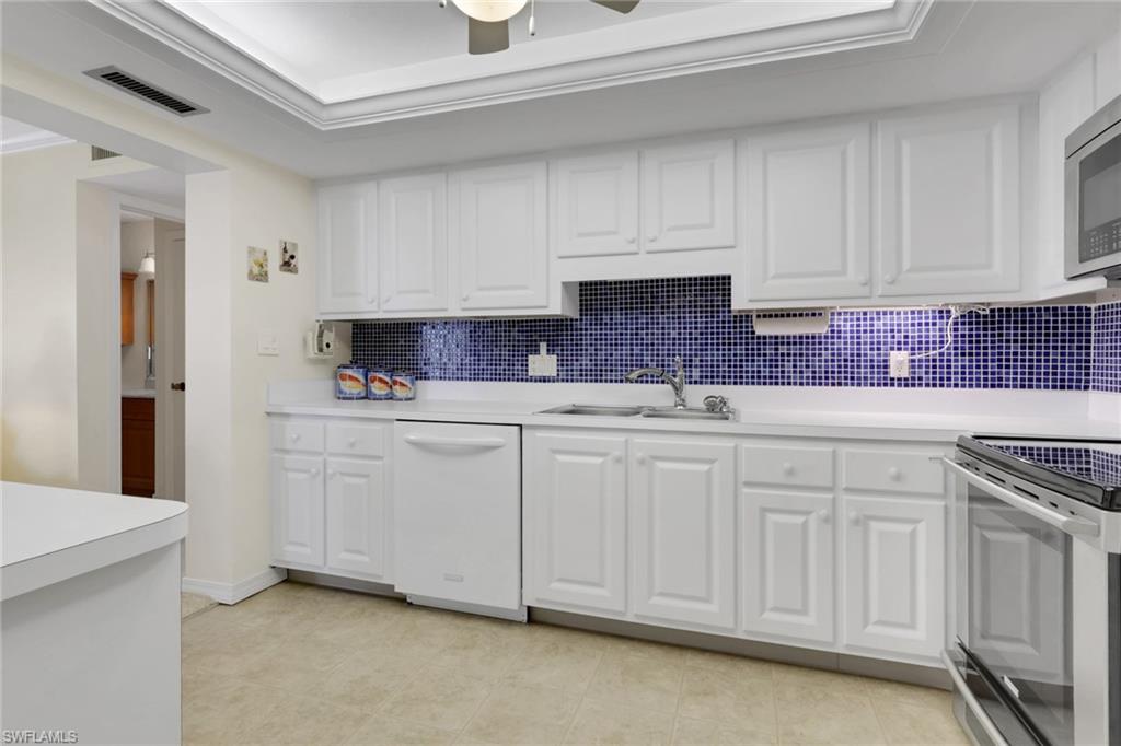 ISLAND WINDS CONDO - Residential