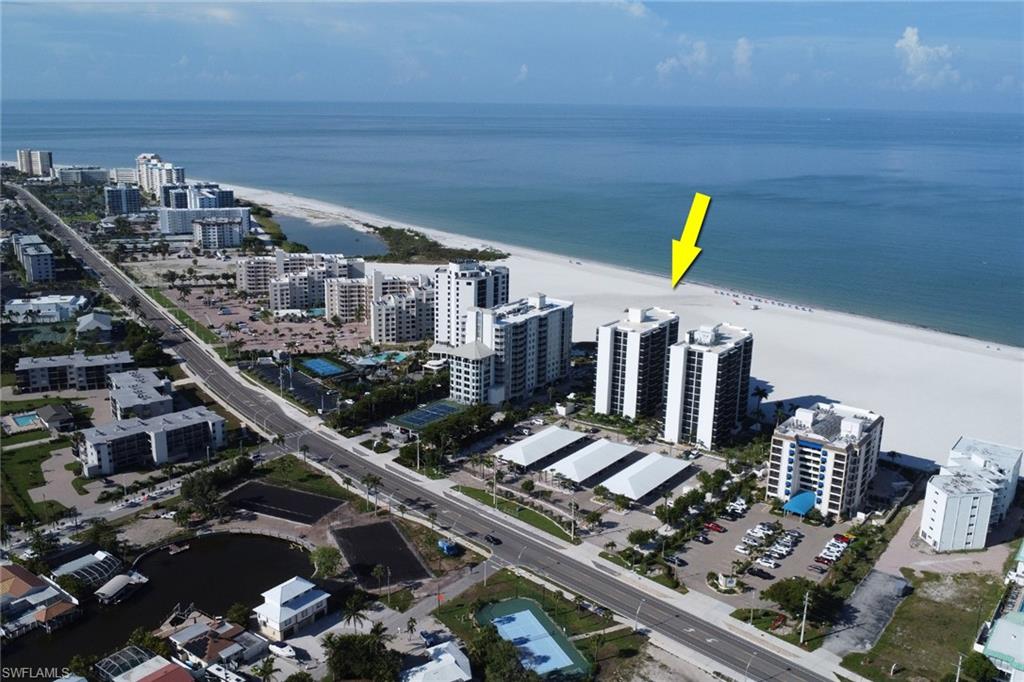 ISLAND WINDS CONDO - Residential