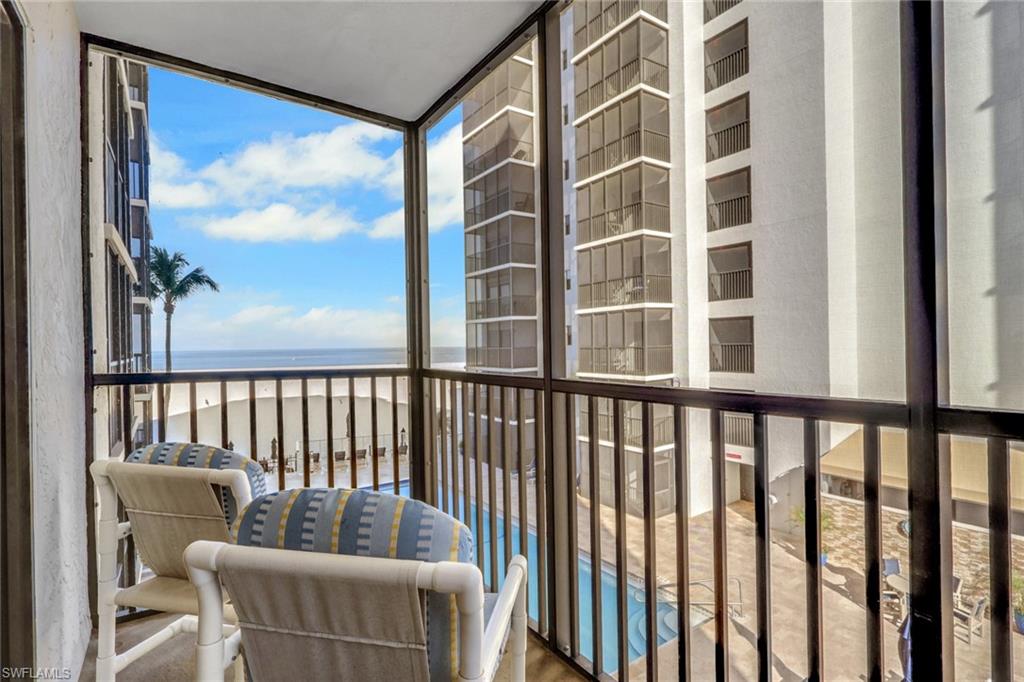 ISLAND WINDS CONDO - Residential