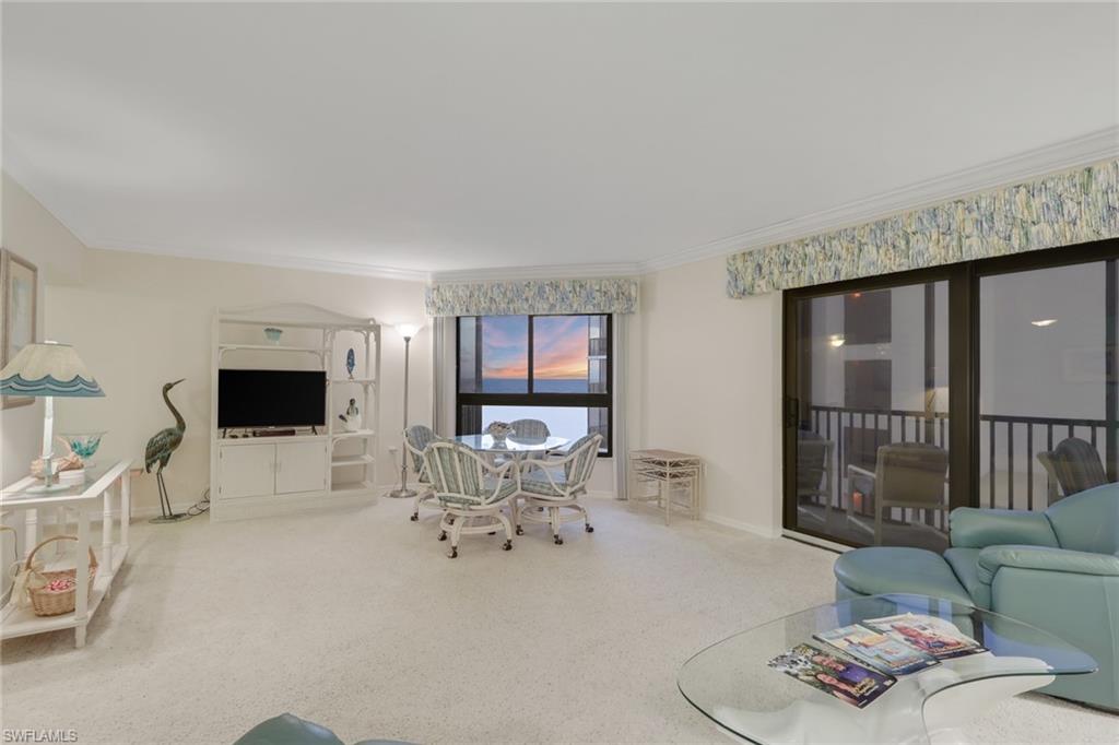 ISLAND WINDS CONDO - Residential
