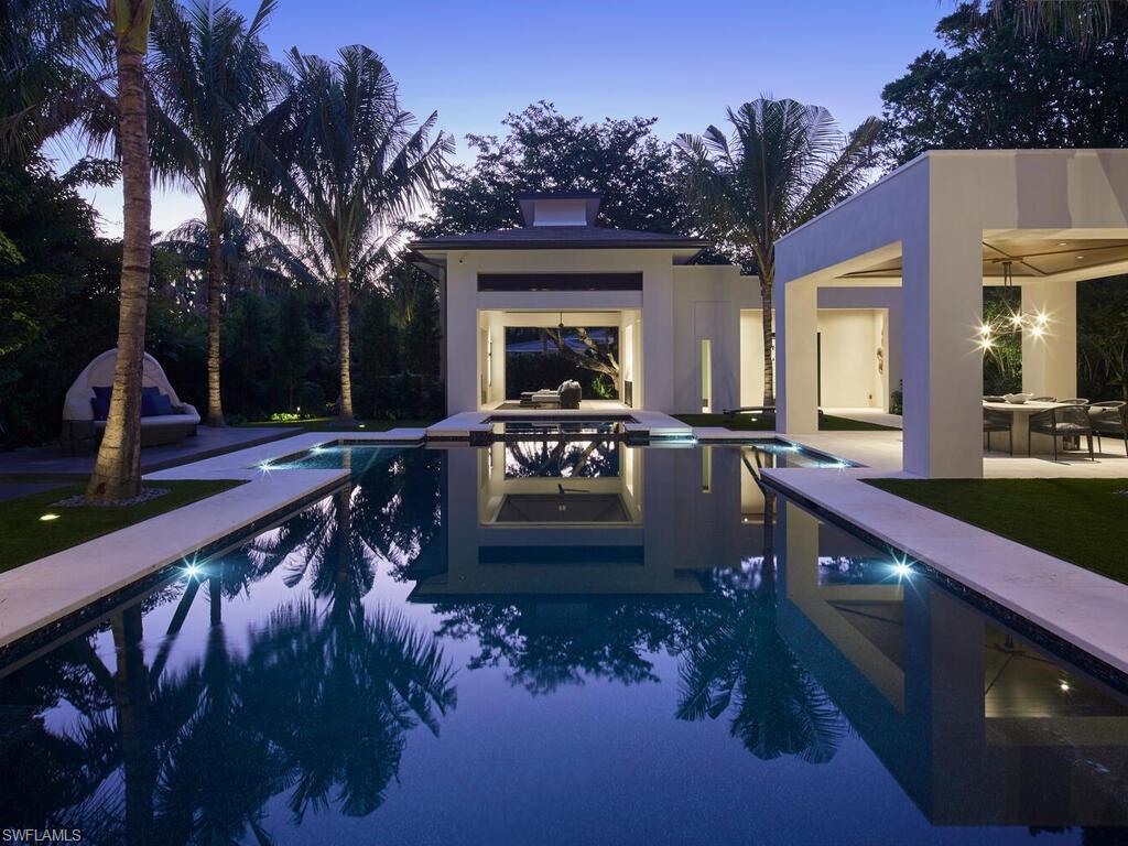 OLDE NAPLES - Residential
