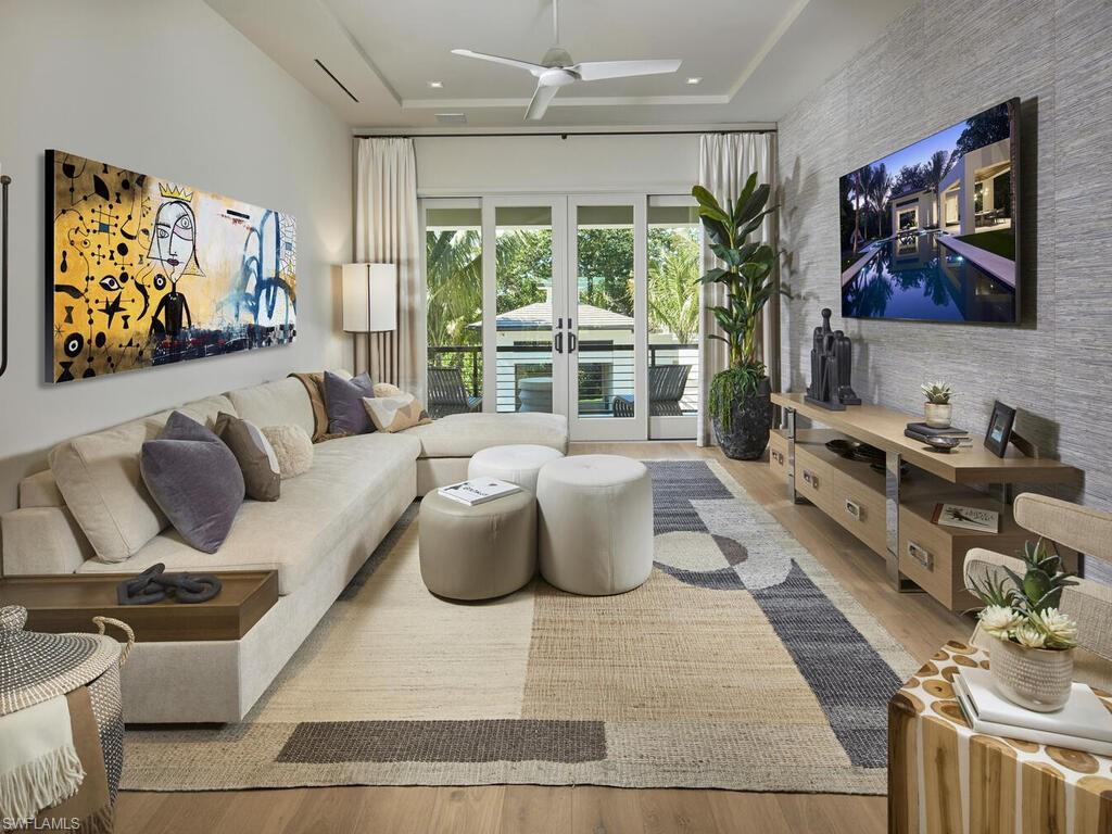 OLDE NAPLES - Residential