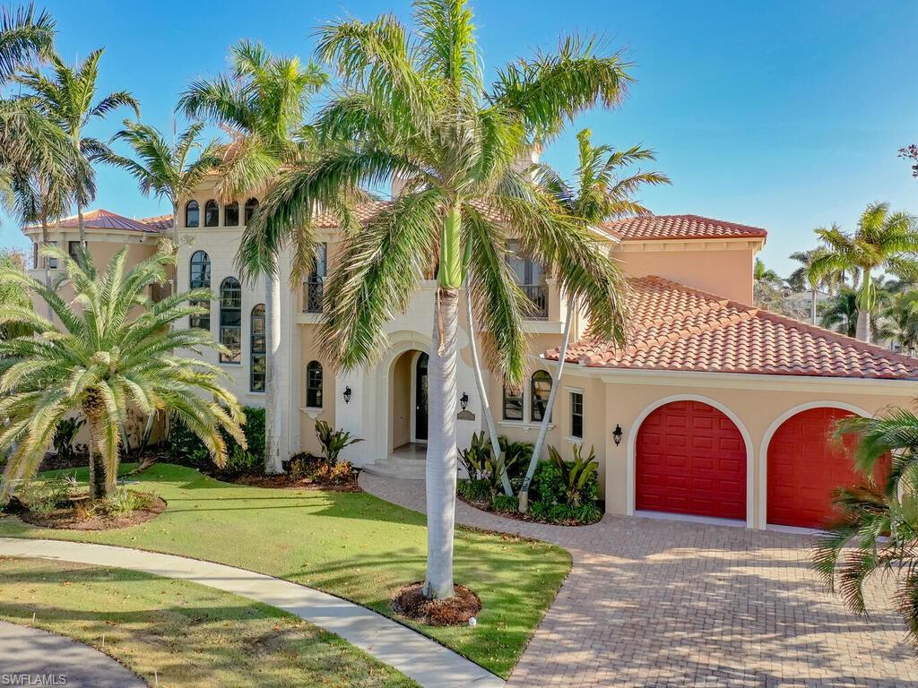 MARCO BEACH - Residential