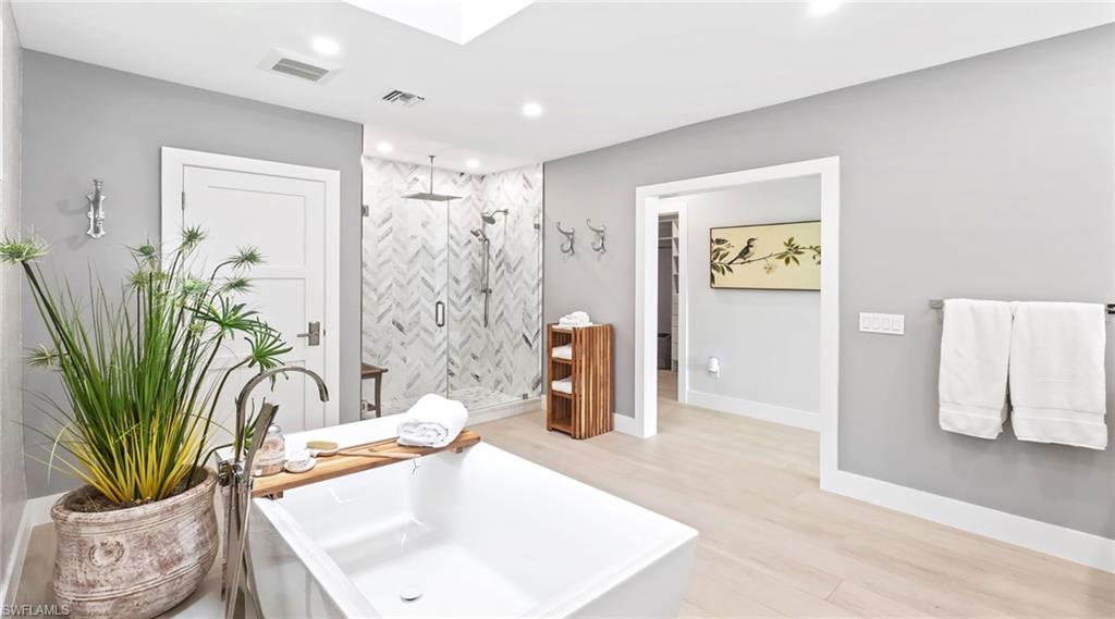 PORT ROYAL - Residential Lease