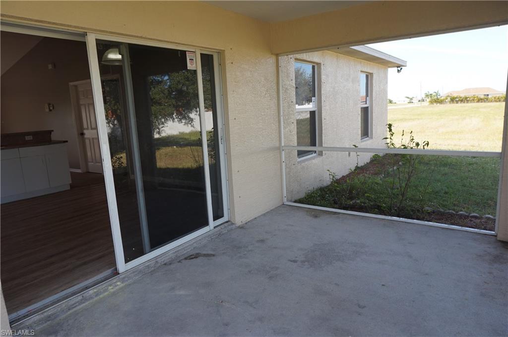 CAPE CORAL - Residential