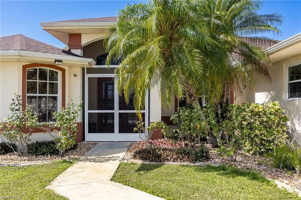 CAPE CORAL - Residential