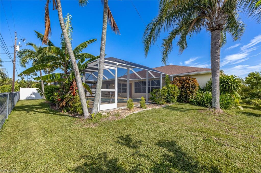 CAPE CORAL - Residential
