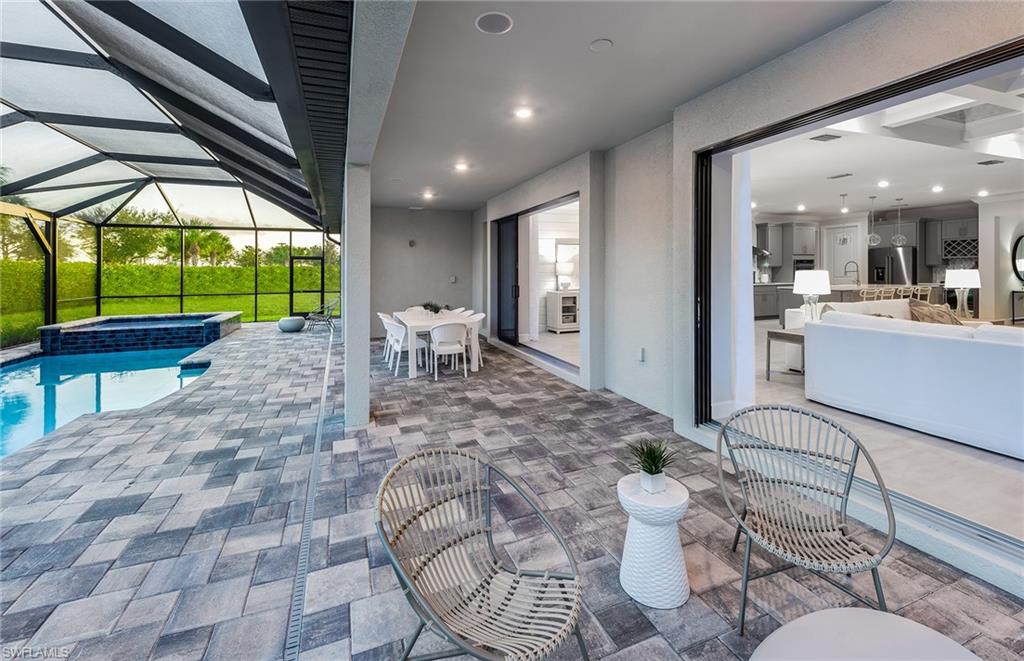 EDGEWATER SHORES - Residential