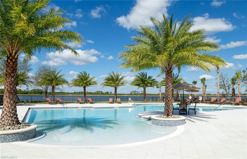 EDGEWATER SHORES - Residential