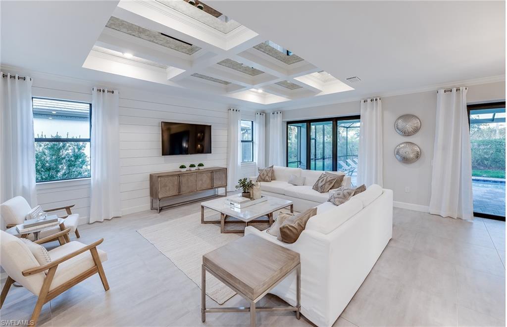 EDGEWATER SHORES - Residential