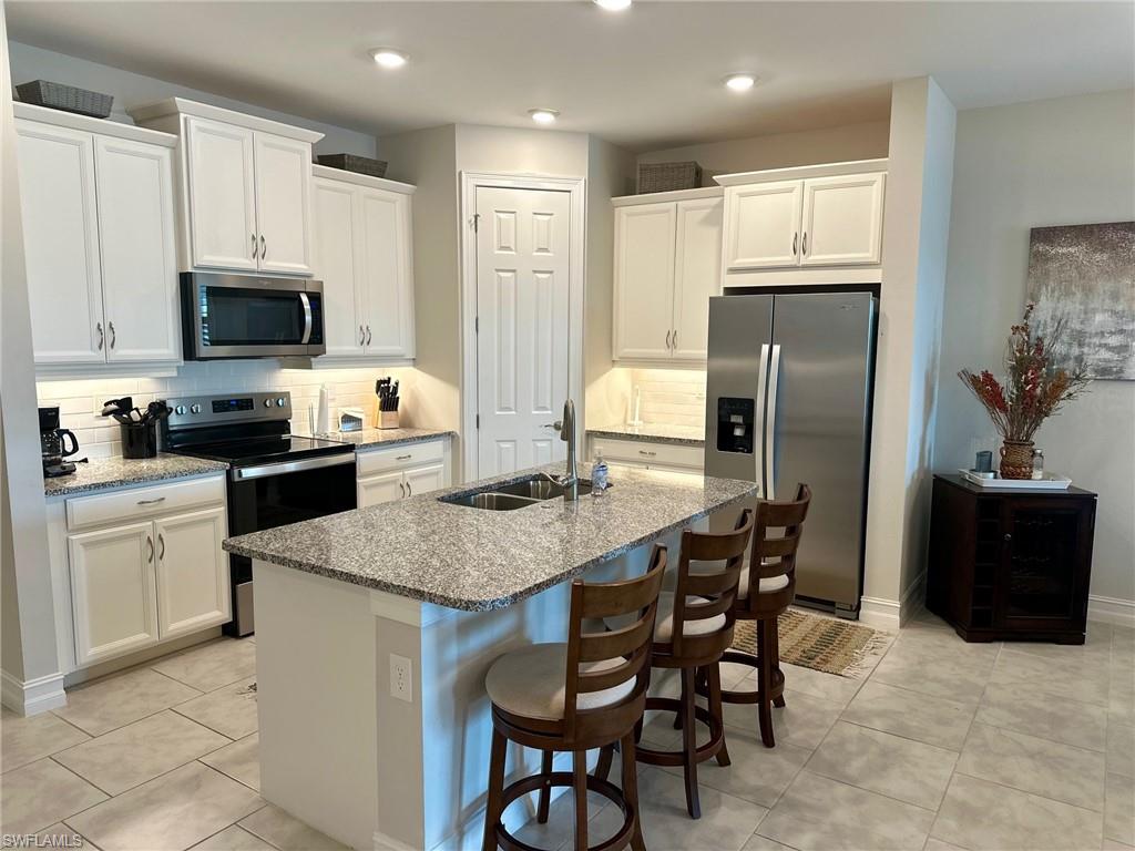 MAGNOLIA LANDING - Residential Lease