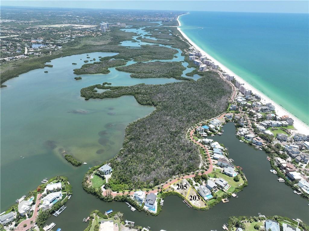BAYFRONT GARDENS - Land