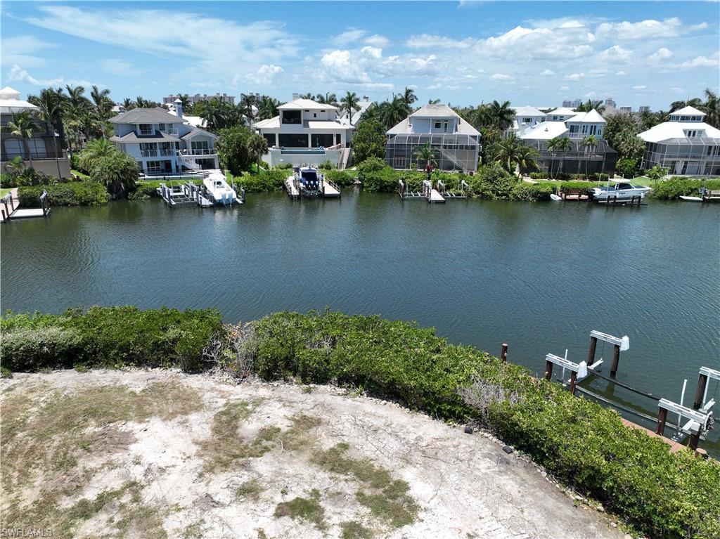 BAYFRONT GARDENS - Land
