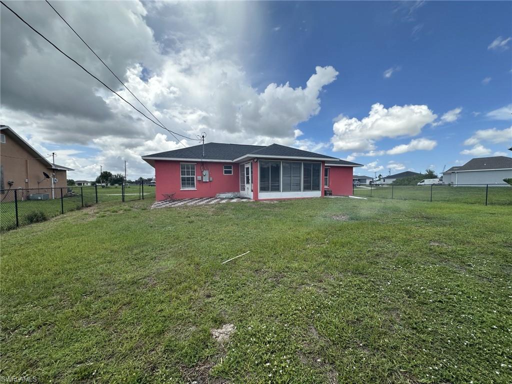 CAPE CORAL - Residential