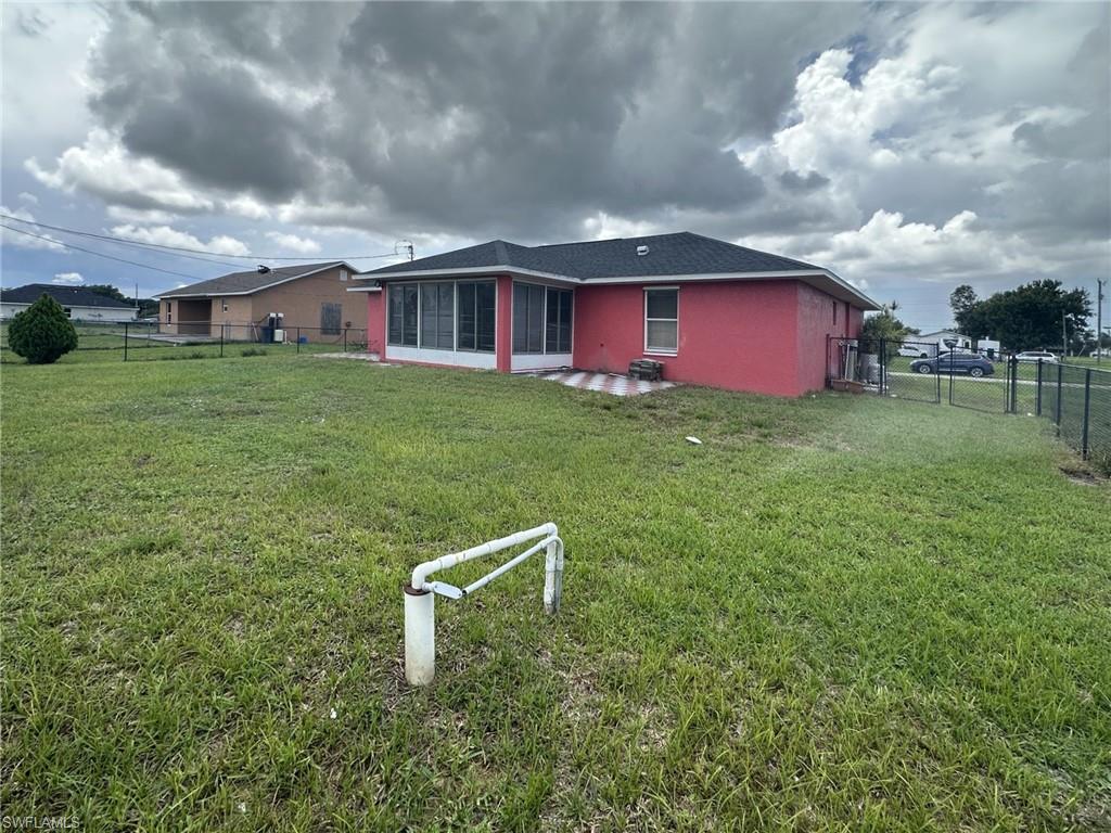 CAPE CORAL - Residential