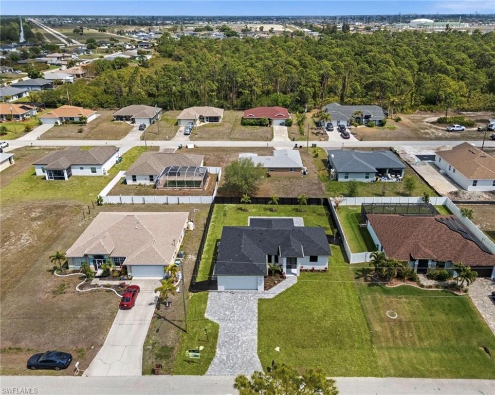 CAPE CORAL - Residential